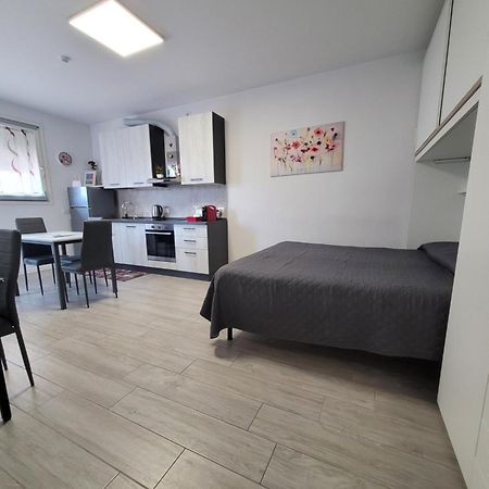 Le Rondini Apartment Barlassina ภายนอก รูปภาพ