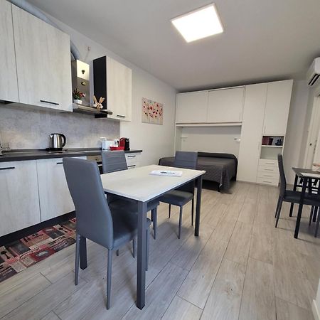 Le Rondini Apartment Barlassina ภายนอก รูปภาพ