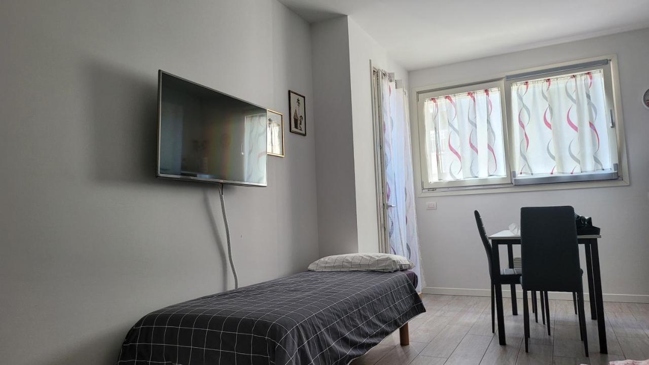 Le Rondini Apartment Barlassina ภายนอก รูปภาพ