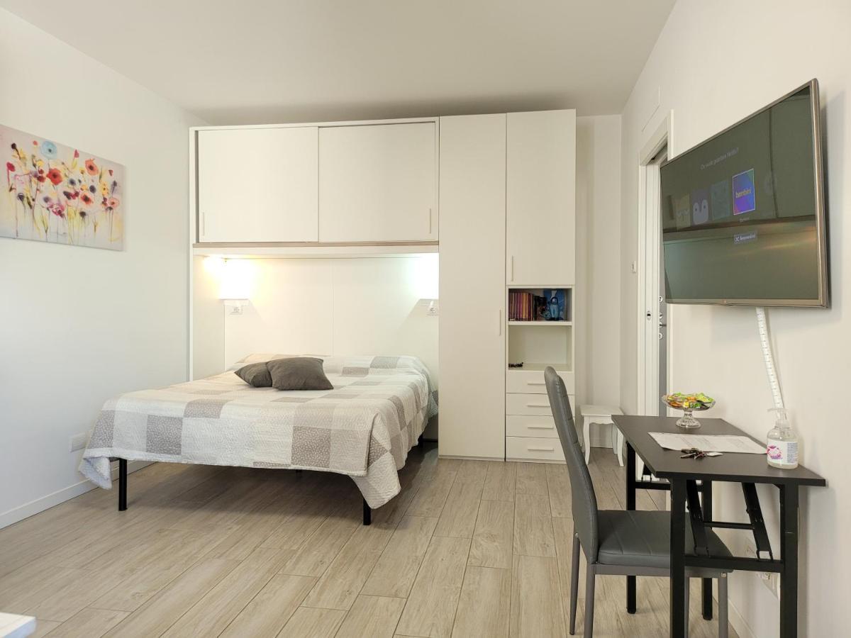 Le Rondini Apartment Barlassina ภายนอก รูปภาพ
